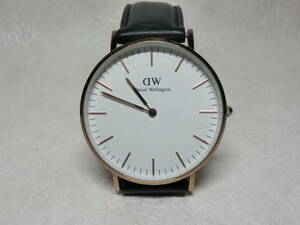 【№1011-O6005K】中古品：Daniel Wellington ダニエル・ウェリントン メンズ腕時計 作動品