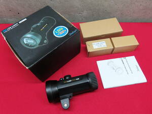 Fisheye フィッシュアイ FIXLED1500DX 水中ライト ダイビング ビデオライト 現状品 管理6k0622T-A08