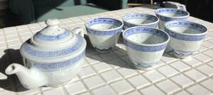 中国茶 茶器セット 磁器 / 茶壺 / 茶杯 5個 / 元箱あり 中国 景徳鎮 急須 茶碗 茶器 煎茶 煎茶道具 茶道具