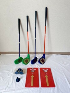 スナッグゴルフ 右利き クラブ4本セット 新品ティー3個 ランチパット2枚 Sサイズ Mサイズ ランチャー2本 ローラー2本 最安値