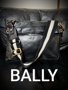 良品 BALLY バリー ショルダーバッグ レザー ブラック ショルダー 斜め掛け 2way ハンドバッグ バッグ サコッシュにもなります 高級レザー