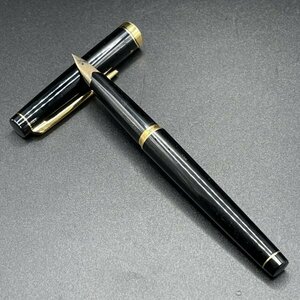 PILOT パイロット 万年筆 Elite エリート ペン先 14K 585 刻印 14金 ブラック × ゴールド 筆記未確認 N7-P2