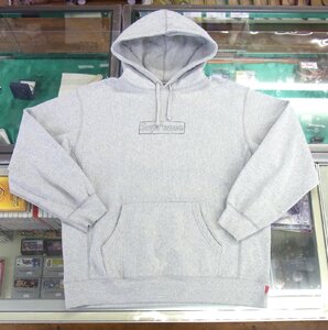 Supreme シュプリーム 21SS KAWS ChalkLogo HoodedSweatshirt カウズ チョークロゴ スウェット フーディー グレー パーカー サイズL