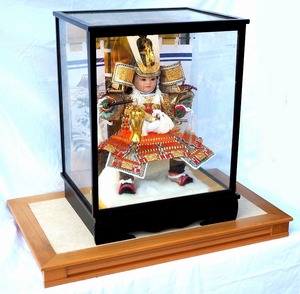  座大将飾 八号大将飾 五月人形 コンパクト　ガラスケース　飾り台付き　中古　箱付き　高さ58cm
