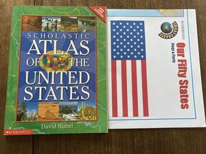 SCHOLASTIC ATLAS OF THE UNITED STATES アメリカ合衆国　地図　州　旗　英語