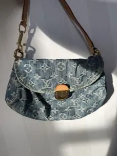 Louis Vuitton デニム ショルダーバッグ