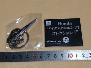  Hondaバイクメタルエンブレムコレクション2　V-TWIN MAGNA　未使用品　キーホルダー