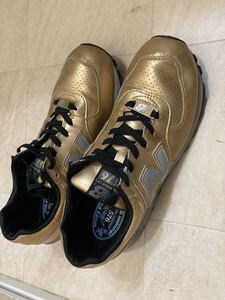 new balance スニーカー　現状