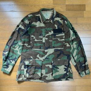 ミリタリージャケット カモフラ 迷彩 ジャケット コットン 古着 M US ARMY 米軍実物 medium long CAMO 89年製 ウッドランド