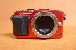 l★707 ジャンク 美品 OLYMPUS PEN Lite E-PL6 デジタルカメラ レッド 赤 ミラーレス一眼/60