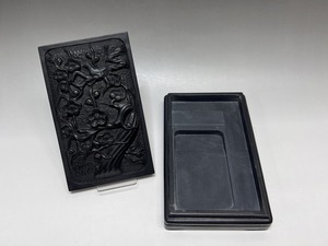 豪華！美品 花鳥彫刻 硯 蓋つき 150×240×高さ50mm 重量約3400g 梅文 書道具 文房具 細密彫刻 