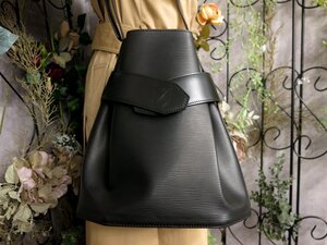 超美品●LOUIS VUITTON ルイ・ヴィトン●エピ●サックデポール●M80155●グレイン レザー 本革●ショルダー バッグ●ノワール●B5●Js53653