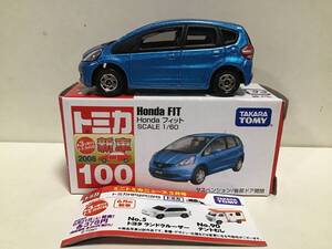 トミカ　赤箱　100 ホンダ　フィット　中国製　新車シール