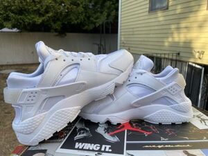 NIKE(ナイキ)エア ハラチ W AIR HUARACHE ホワイト27.0