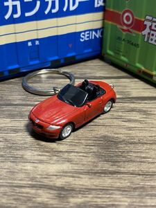 ●BMW Z4 赤 キーホルダー 1◎●③オリジナル加工品 カーアクセサリー ミニカー ハンドクラフト ハンドメイド 雑貨