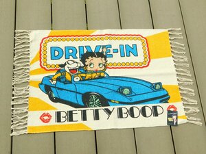 ◆送料無料◆【Betty Boop・ベティちゃん】※《コットンマット・500×700mm ／ DRIVE》　アメリカン雑貨　優しい肌触り