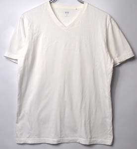 UNIQLO ユニクロ　VネックプレーンTシャツ　1021M305