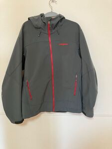 正規品　patagonia　パタゴニア　アズ・フーディー　Lサイズ　グレー　ポーラテック　ウィンドブロック　良品　ソフトシェル