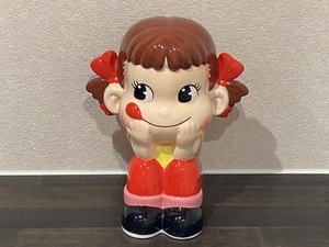 おすわりペコちゃん 陶器人形 不二家 クリスマス 2021年 フジヤ ペコちゃん ぺこちゃん