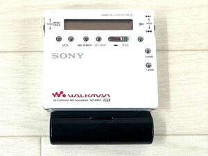 D224★ SONY ソニー WALKMAN MDプレーヤー　MZ-R900 動作未確認　部品取り【ジャンク】　