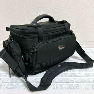 美品Lowepro ロープロ コンパクト AW ブラック