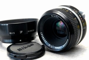 Nikon ニコン 純正 NIKKOR 50mm MF 高級単焦点レンズ 1:2 希少な作動品