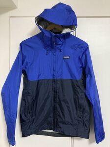 【送料無料】Patagonia パタゴニアのナイロンジャケット　XSサイズ