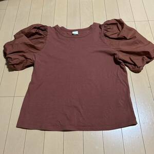 エイチアンドエム　H&M レディースMサイズ 茶色　ブラウン異素材トップス　Tシャツ