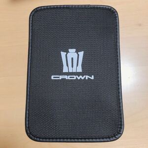 トヨタ クラウン CROWN アームレストカバー 肘置きカバー ブラック