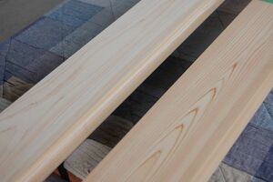 桧　ヒノキ（東農檜） 2本で10300円 角材 材木木 材 新品