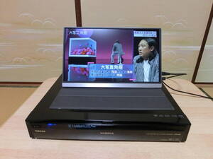 TOSHIBA　東芝　VARIA　DVDレコーダー　RD-S1004K　美品　レグザ