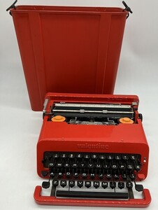 G1-158 Olivetti オリベッティ Valentine バレンタイン タイプライター 赤バケツ 専用ケース付き レトロ アンティーク 現状品