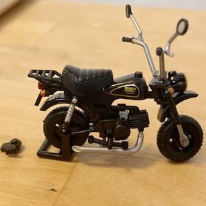 1/24スケールホンダ　モンキー カスタムマフラー HONDA MONKEY 1990 ミニカーオートバイ　原付き