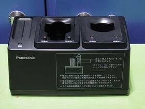 ■■【即決】Panasonic ワイヤレマイク充電器 WX-4450 美品！