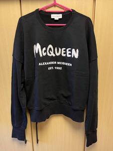 正規 22SS ALEXANDER McQUEEN アレキサンダーマックイーン グラフィティロゴ クルーネック スウェット シャツ 黒 M 701285 QTZ11