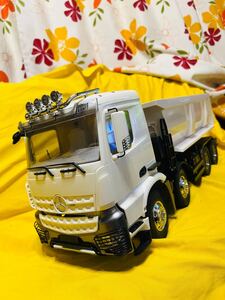 TAMIYA 1/14 電動RC メルセデス・ベンツ アロクス 4151 8×4 ダンプトラック 車体のみ