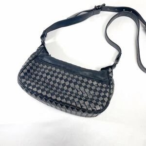 ボッテガヴェネタ　ショルダーバッグ　イントレチャートレザー　ミニ　ブラック　黒　BOTTEGA veneta バイカラー　グレー