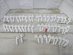 12J611◎Apple AirPods A1722　A1523　 A2032 A2031 イヤホンのみ　左（22点）右（29点）　計51本◎中古品　ジャンク