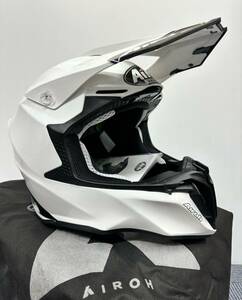 新品 Airoh アイロー オフロードヘルメット twist ツイスト 2.0 ホワイト つや有 サイズ L FMFゴーグル付き 送料込31,000円 AIHT20COWGL