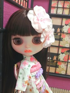 【夢人夜呉服店】ブライス ネオブライス Blythe カスタムブライス アウトフィット Outfit 振袖　レースの花びらボンネットのお着物セット