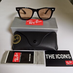 新品未使用　RayBan レイバン ウェイファーラー サングラス RB 2140