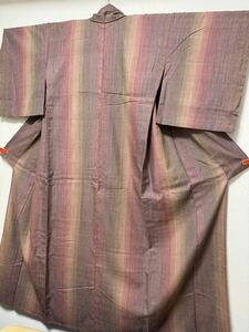 日舞家所蔵品★【極美品】単衣 京都老舗銘店「京呉服乃ざき」43万 本場結城紬 おく玉 草木染真綿紬 葡萄鼠 板締めぼかし染★身丈162.5裄66