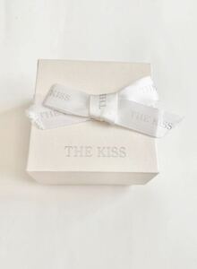 THE KISS 空箱 指輪の箱 リングケース ジュエリーボックス 白い小箱 指輪収納箱 再利用ボックス