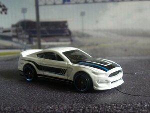 即決☆☆ルース FORD SHELBY GT 350R 　フォード　シェルビー　ホットウィール Hot Wheels☆