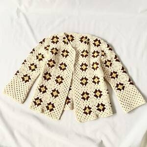 Granny square vintage グラニースクエアお花模様ニットカーディガン