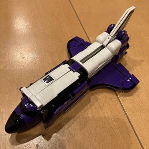 トランスフォーマー　G1 アストロトレイン　デストロン　ディセプティコン　トリプルチェンジャー　スペースシャトル　機関車　ロボット