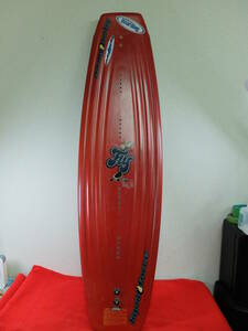 ★☆リキッドフォース LIQUID FORCE 135cm ウエイクボード板☆★