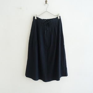 【定価1.9万】パドカレ pas de calais *リネンレーヨンストレッチスカート*34ダークネイビータック(sk33-2406-27)【20G42】