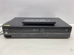 TOSHIBA 東芝★VHS ビデオ一体型DVDプレーヤー SD-V800 リモコン付 2010年製