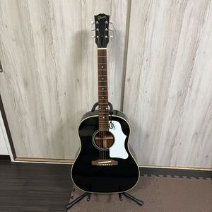 Gibson J-45 ADJ EB VOS仕様